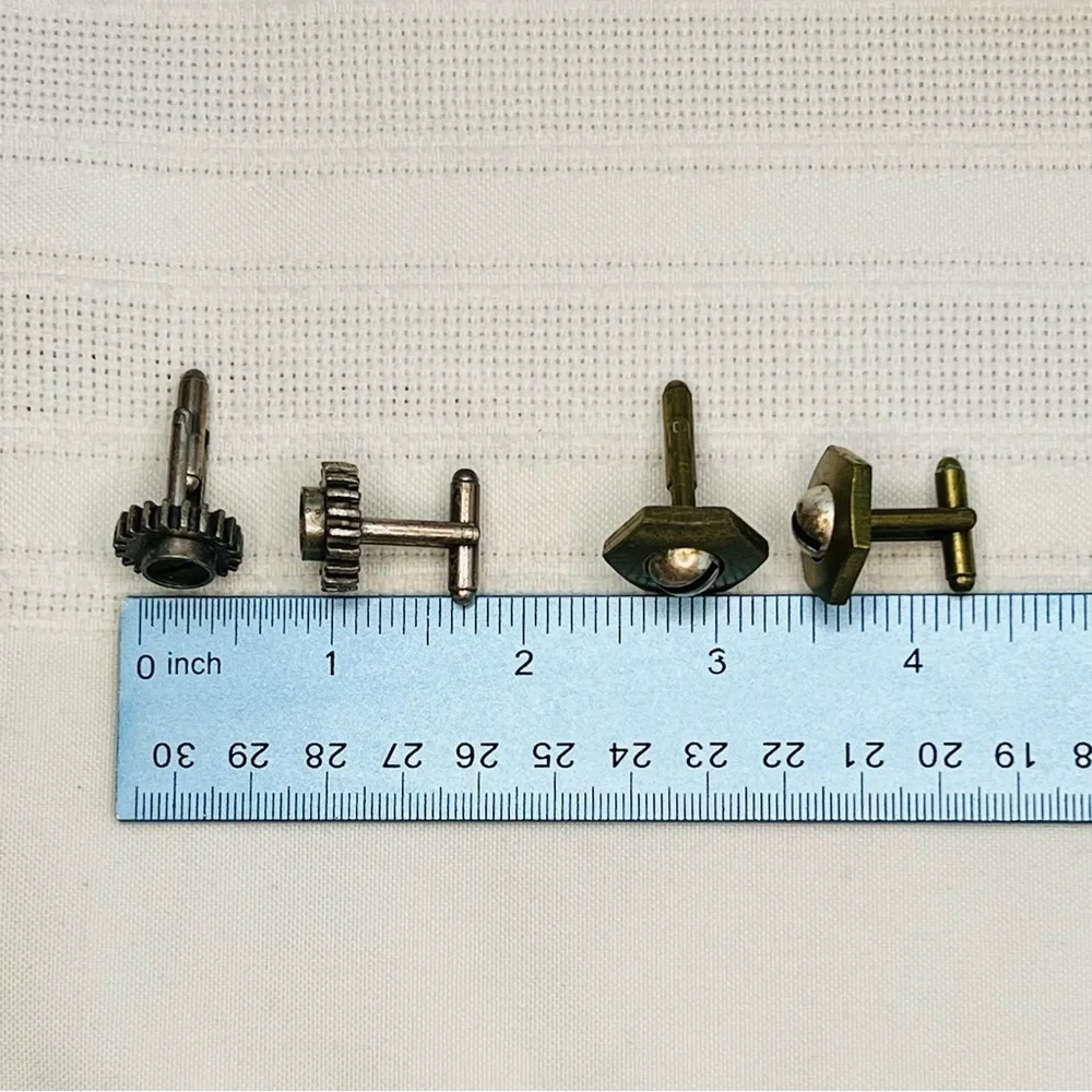 Cufflinks Bundle Nut & Bolt and Cogwheel &‎ Screw Boxed EUC